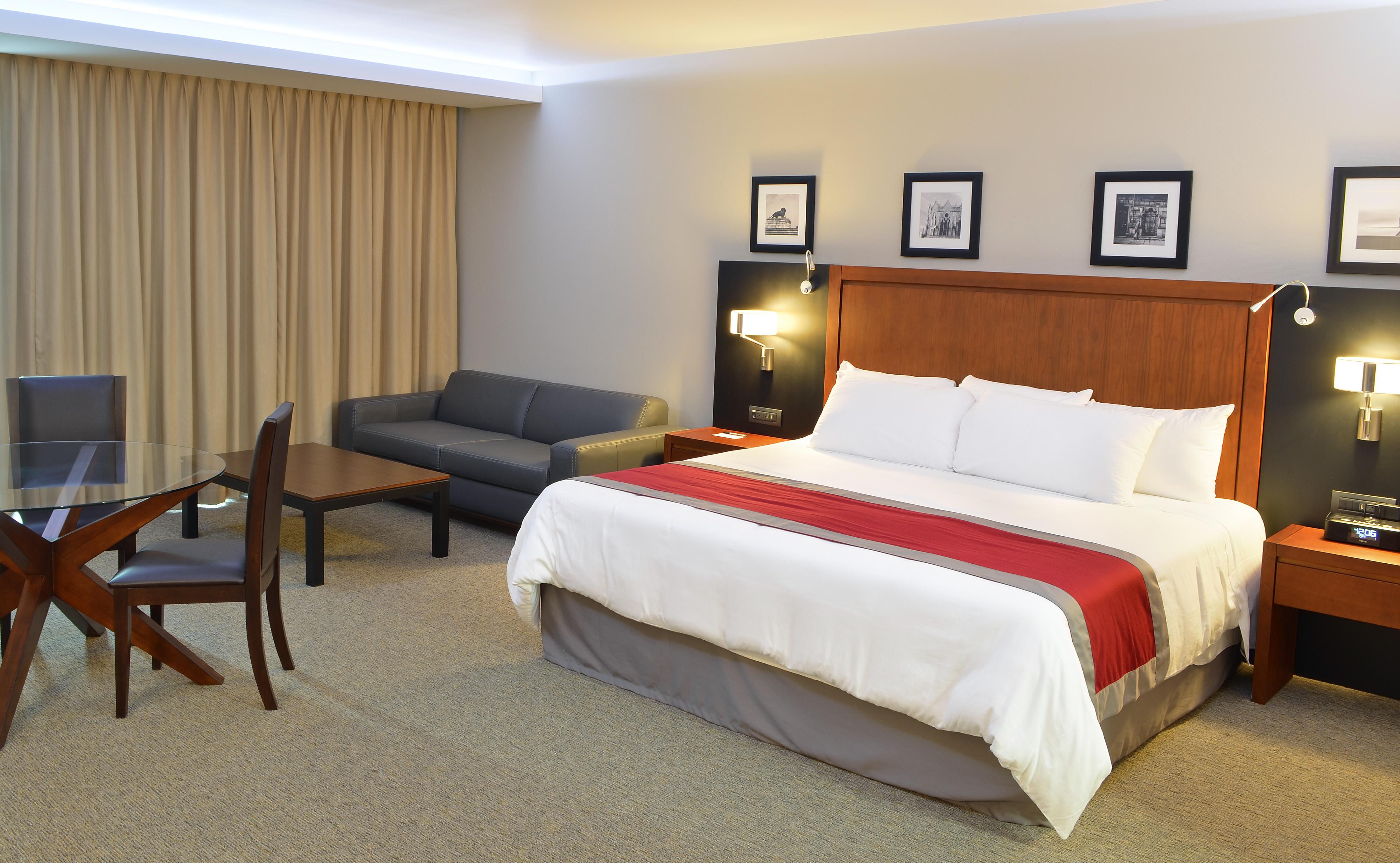 Radisson Poliforum Plaza Hotel Леон Екстериор снимка