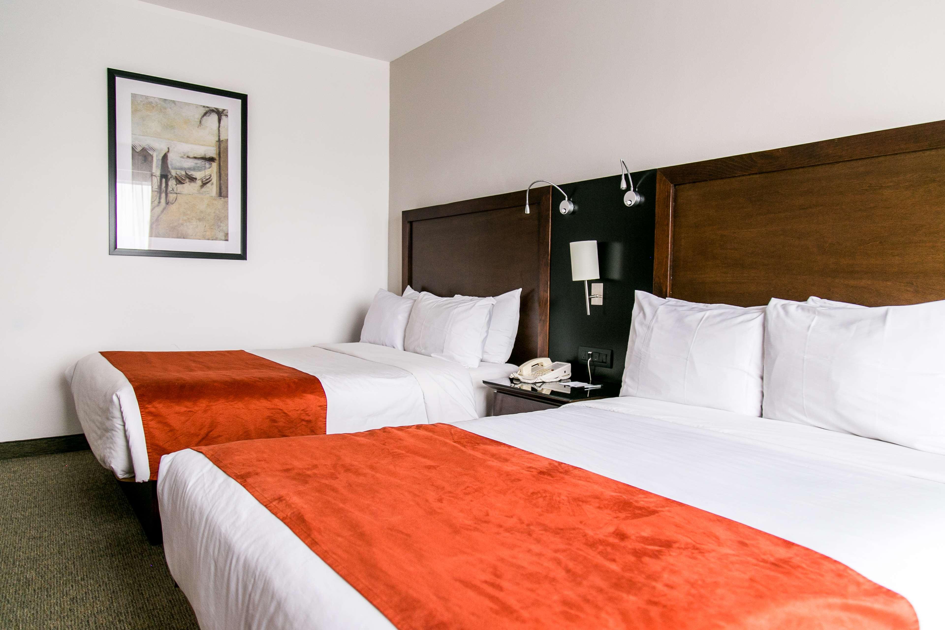 Radisson Poliforum Plaza Hotel Леон Екстериор снимка